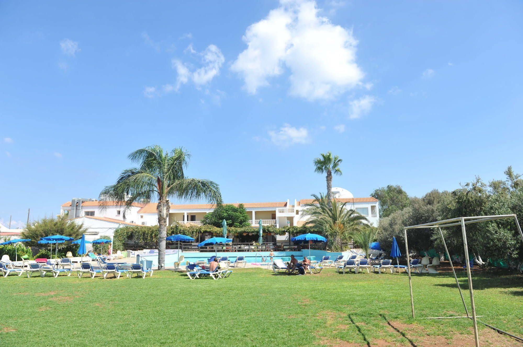 Captain Karas Holidays Apartments Protaras Bagian luar foto